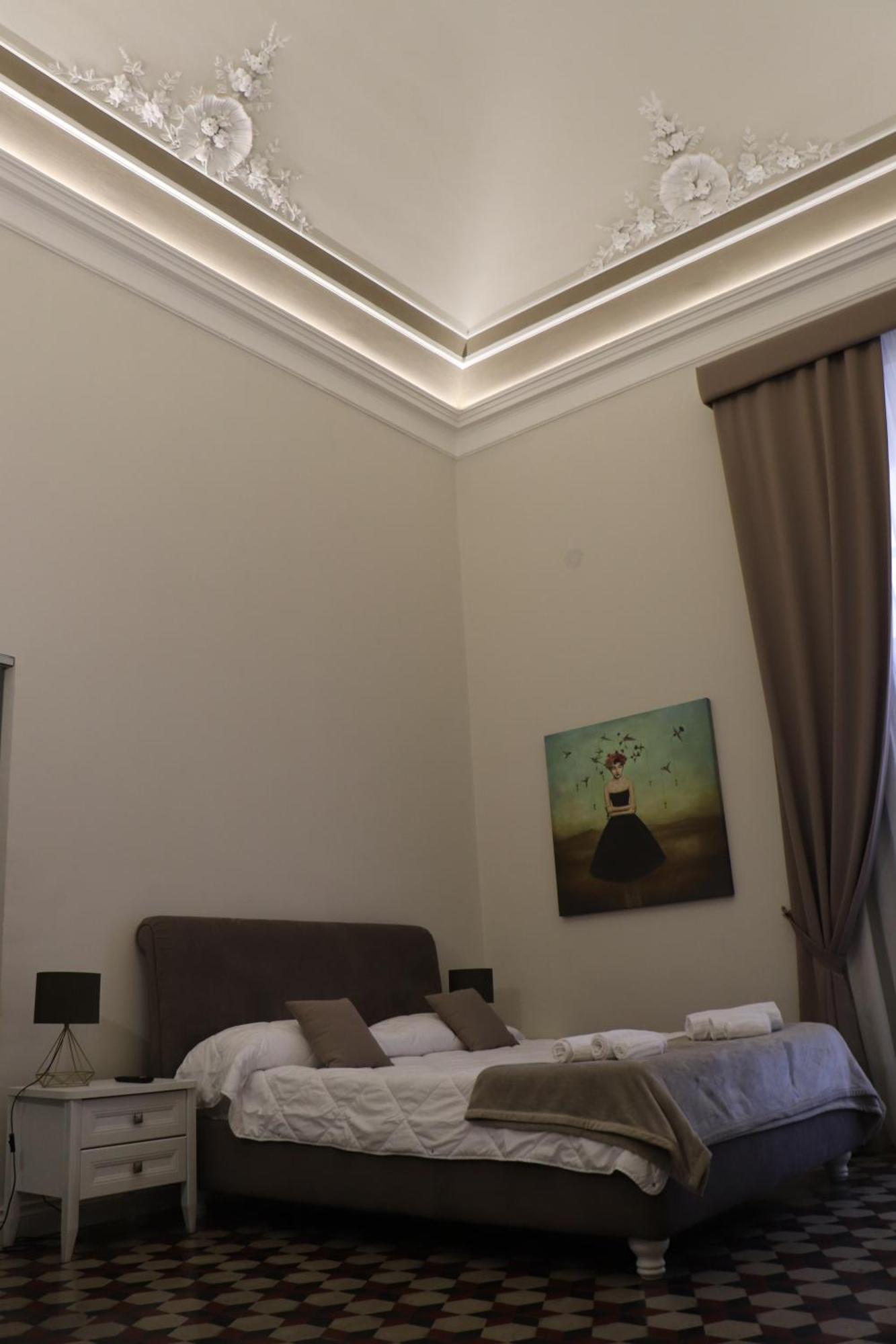Domus Iole Appartamento Nel Centro Storico CTA Exterior foto